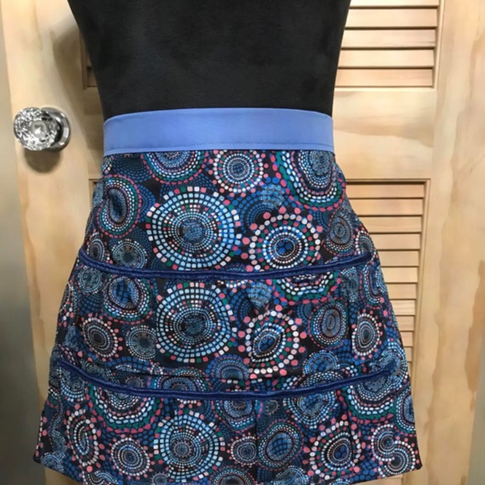 Blue Spirograph Egg Collecting Apron, Egg Gathering, 8 Egg Pockets, Handmade